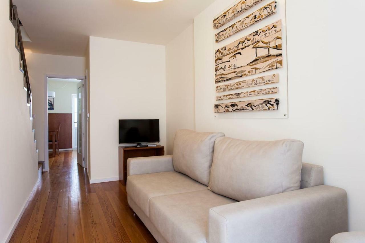 Exquisit Flat Left Appartement